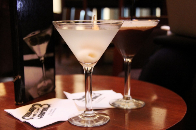 brasserie-COARAZE-min_martini_bar_lychee_chocolate_alcohol_liquor_happy_hour_happy-910161